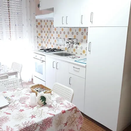 Stella Marina Nocleg ze śniadaniem 3*